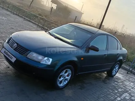 Volkswagen Passat 1998 года за 2 600 000 тг. в Уральск
