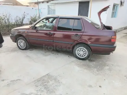 Volkswagen Vento 1992 года за 800 000 тг. в Тараз