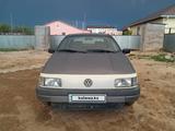 Volkswagen Passat 1992 года за 1 300 000 тг. в Атырау – фото 2