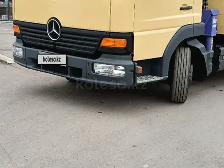 Mercedes-Benz  Atego 2001 года за 18 500 000 тг. в Алматы – фото 4