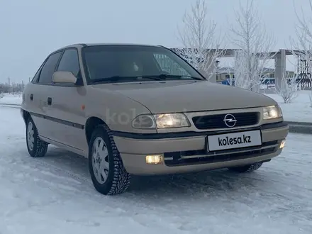 Opel Astra 1997 года за 3 100 000 тг. в Актобе – фото 11