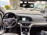 Hyundai Elantra 2017 годаfor6 000 000 тг. в Актау – фото 5