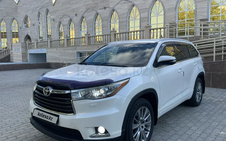 Toyota Highlander 2014 годаүшін15 850 000 тг. в Уральск