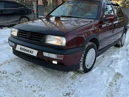 Volkswagen Vento 1993 года за 1 000 000 тг. в Кокшетау – фото 3