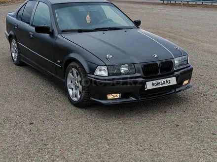 BMW 318 1993 года за 2 000 000 тг. в Павлодар