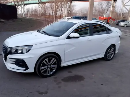 ВАЗ (Lada) Vesta 2017 года за 4 300 000 тг. в Караганда – фото 2