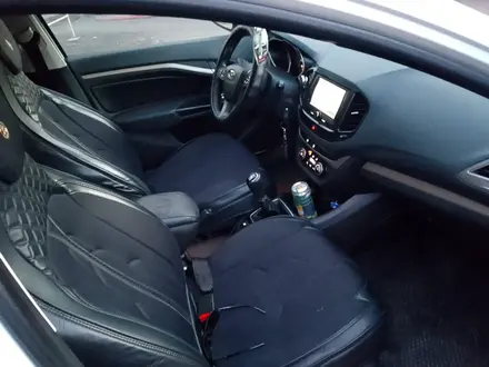 ВАЗ (Lada) Vesta 2017 года за 4 300 000 тг. в Караганда – фото 6