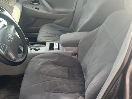Toyota Camry 2009 года за 4 500 000 тг. в Атырау – фото 3