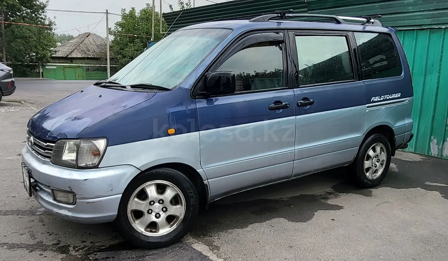 Toyota Town Ace Noah, 1996
