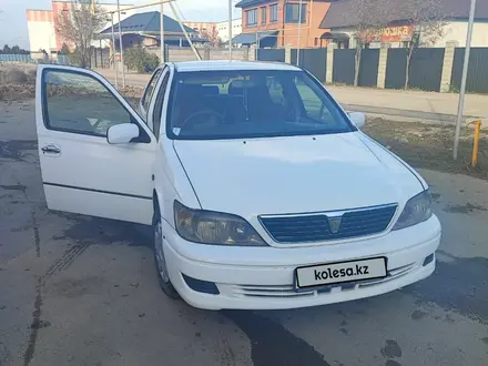 Toyota Vista 2001 года за 2 700 000 тг. в Алматы