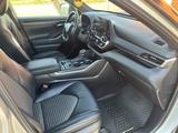 Toyota Highlander 2021 года за 16 000 000 тг. в Актобе – фото 4