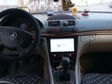 Mercedes-Benz E 240 2003 годаүшін5 000 000 тг. в Караганда – фото 5