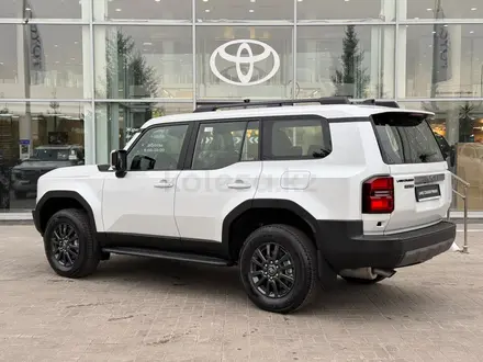 Toyota Land Cruiser Prado Comfort 2025 года за 28 990 000 тг. в Астана – фото 4
