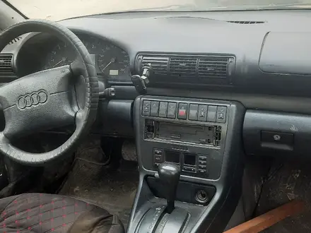 Audi A4 1995 года за 650 000 тг. в Алматы – фото 5