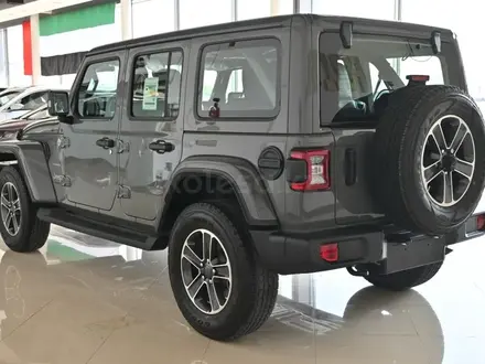 Jeep Wrangler 2023 года за 32 800 000 тг. в Алматы – фото 7