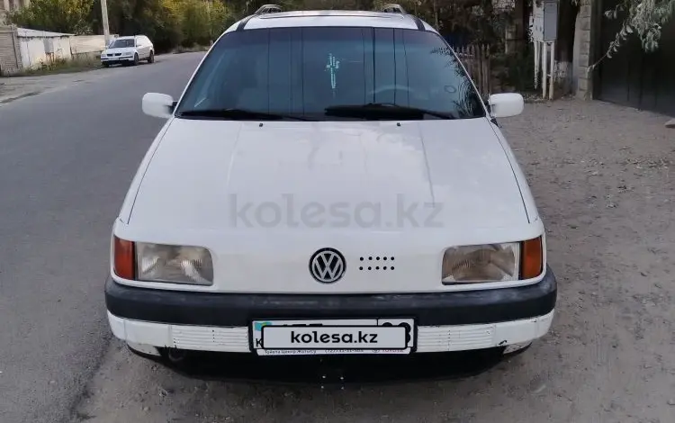 Volkswagen Passat 1993 годаfor1 600 000 тг. в Тараз