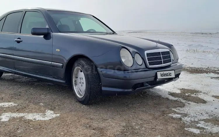 Mercedes-Benz E 230 1995 годаfor3 000 000 тг. в Караганда