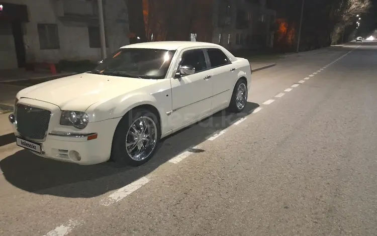 Chrysler 300C 2005 года за 4 600 000 тг. в Алматы