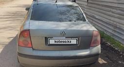 Volkswagen Passat 2003 года за 2 400 000 тг. в Астана – фото 2