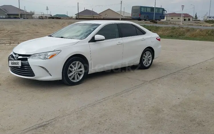 Toyota Camry 2015 года за 8 300 000 тг. в Атырау