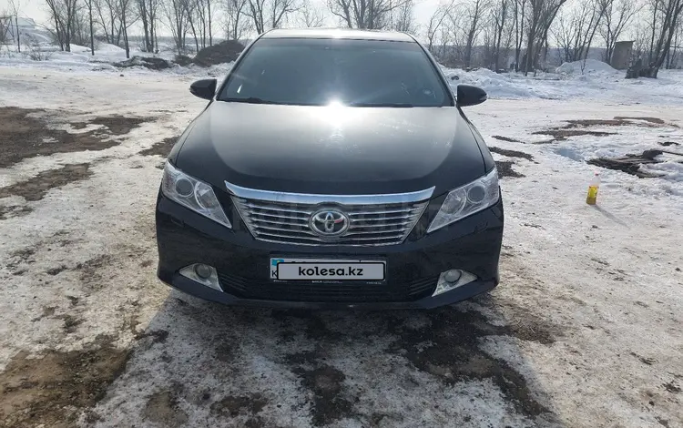 Toyota Camry 2012 годаfor8 000 000 тг. в Алматы