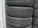 Шины 225/65/17 Dunlop Зима wintermax. Дискиүшін11 777 тг. в Уральск