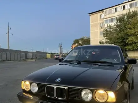BMW 525 1993 года за 1 950 000 тг. в Туркестан – фото 12