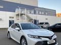 Toyota Camry 2021 года за 14 700 000 тг. в Актобе – фото 10