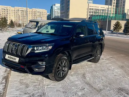 Toyota Land Cruiser Prado 2020 года за 26 500 000 тг. в Астана – фото 2