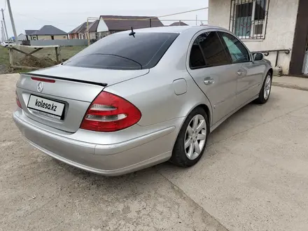 Mercedes-Benz E 320 2002 года за 3 700 000 тг. в Уральск – фото 8