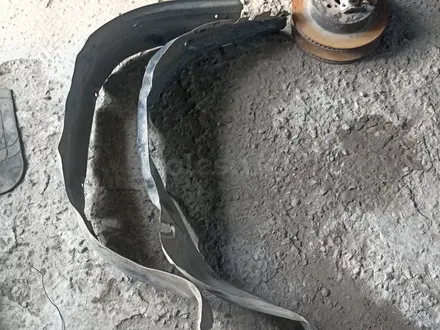 Подкрыльники за 10 000 тг. в Алматы
