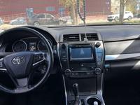 Toyota Camry 2015 года за 10 700 000 тг. в Усть-Каменогорск