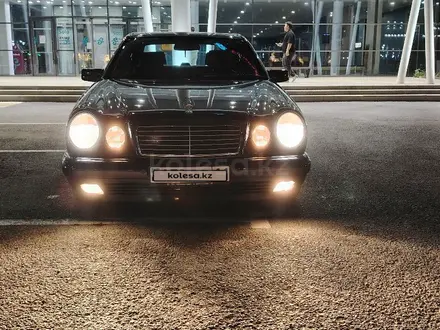 Mercedes-Benz E 240 1998 года за 5 500 000 тг. в Кызылорда – фото 2