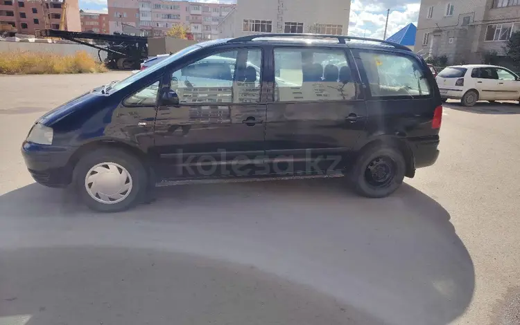 Volkswagen Sharan 2000 года за 3 000 000 тг. в Кокшетау