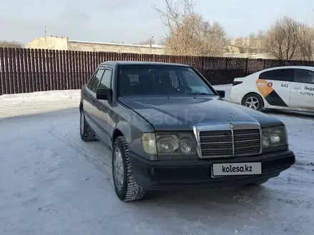 Mercedes-Benz E 200 1989 года за 1 000 000 тг. в Караганда – фото 2