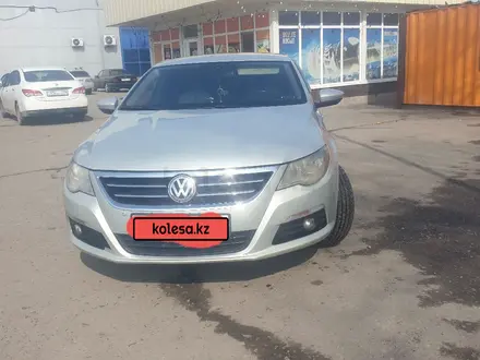 Volkswagen Passat CC 2010 года за 3 000 000 тг. в Алматы – фото 2