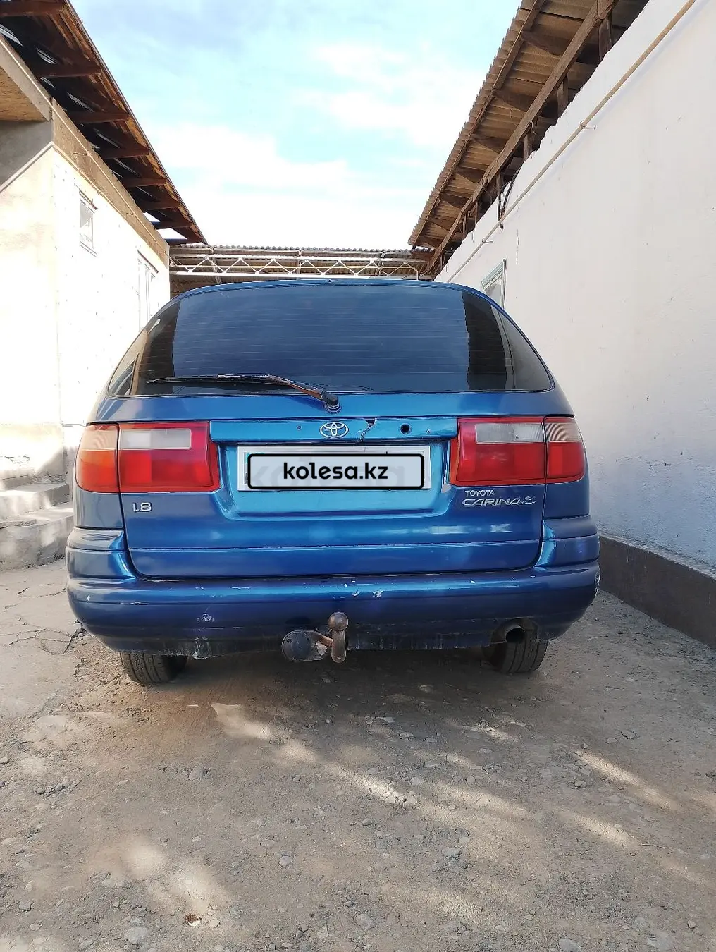 Toyota Carina E, 1997