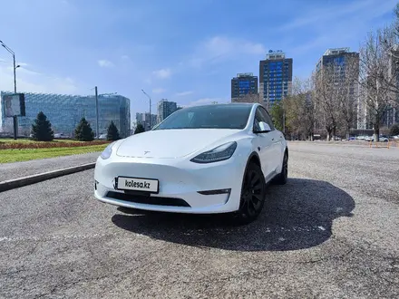 Tesla Model Y 2021 года за 18 800 000 тг. в Алматы