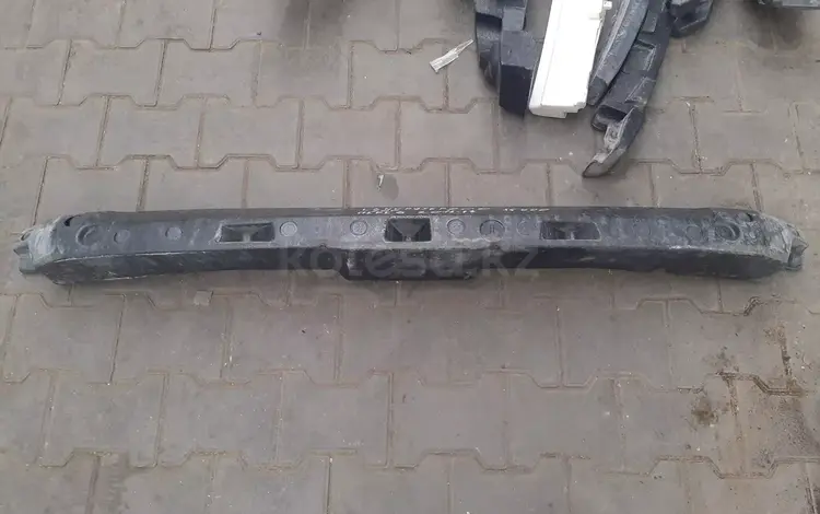 Наполнитель Land Cruiser 200 2016-2018 годүшін15 000 тг. в Алматы