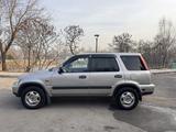 Honda CR-V 1998 года за 3 700 000 тг. в Алматы – фото 5