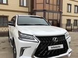 Lexus LX 570 2017 года за 50 000 000 тг. в Атырау