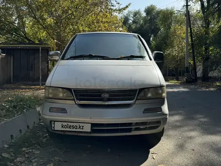 Nissan Largo 1996 года за 1 700 000 тг. в Алматы