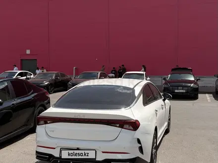 Kia K5 2023 года за 10 800 000 тг. в Астана – фото 2