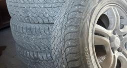Диски с резиной комплект за 200 000 тг. в Астана