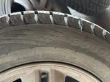 Диски с резиной комплект за 250 000 тг. в Астана – фото 5