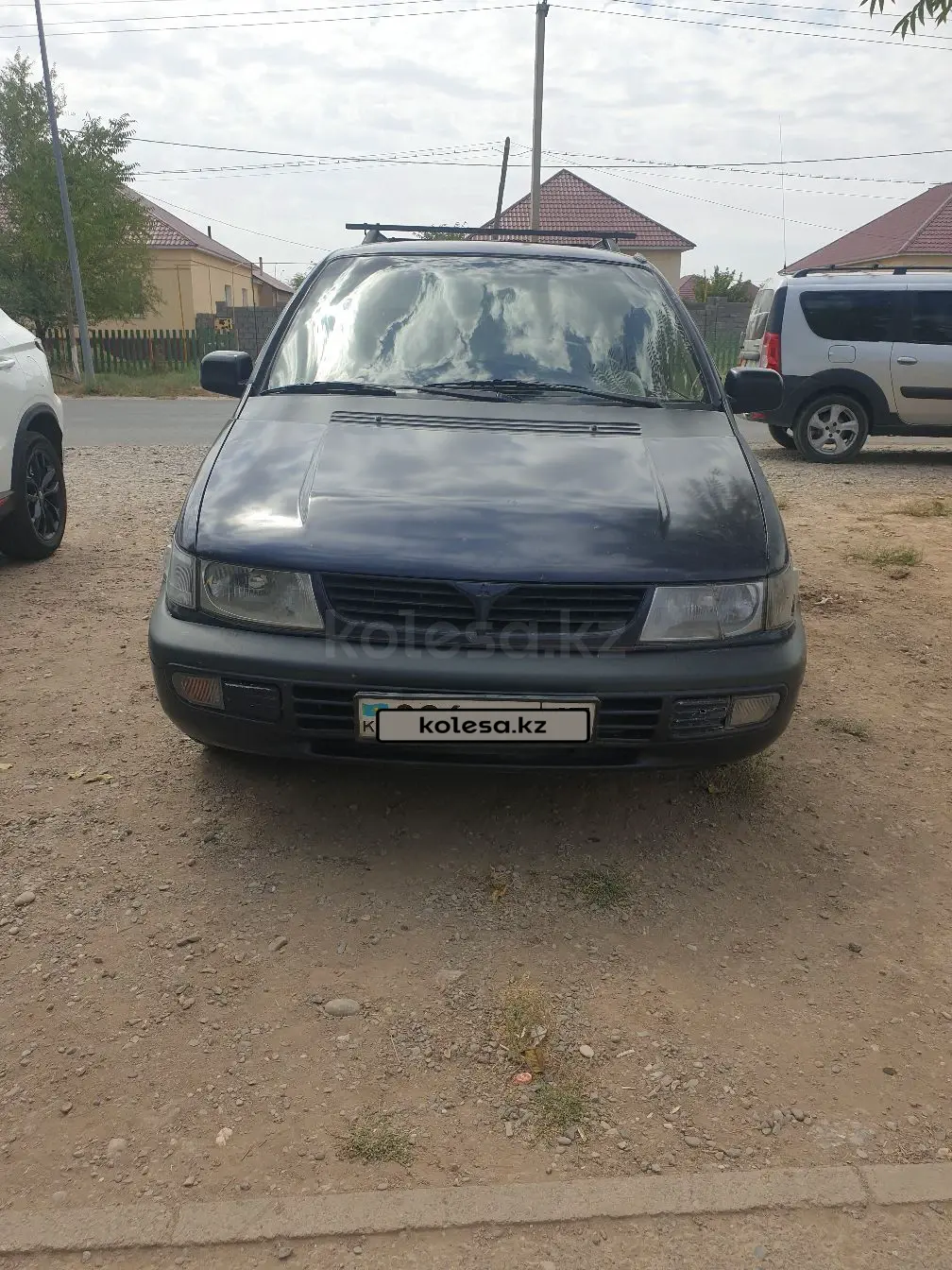 Mitsubishi Space Wagon, 1997
