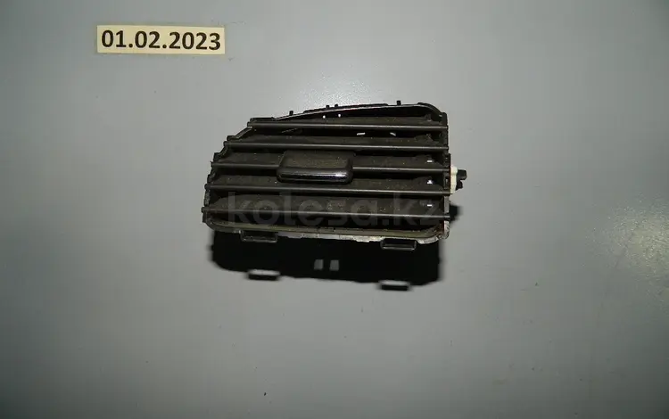 Дефлектор передней панели левый за 12 000 тг. в Алматы