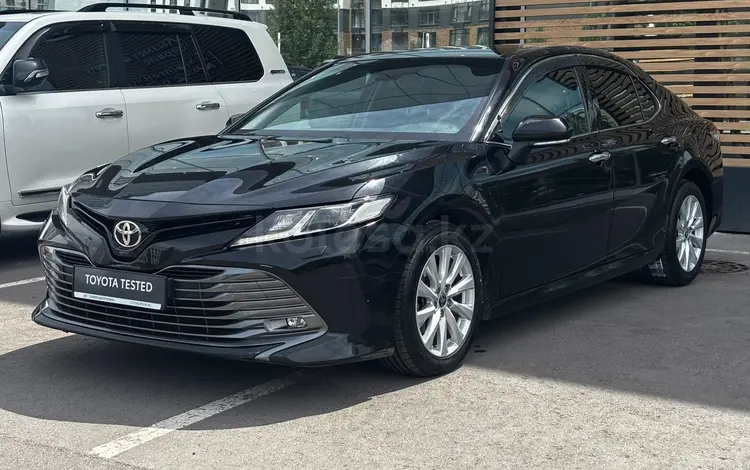 Toyota Camry Prestige 2019 года за 11 550 000 тг. в Астана