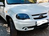 Chevrolet Niva 2014 года за 3 600 000 тг. в Кентау – фото 2