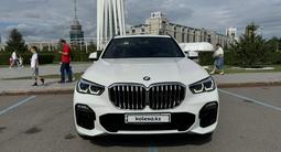 BMW X5 2019 года за 29 900 000 тг. в Астана – фото 2
